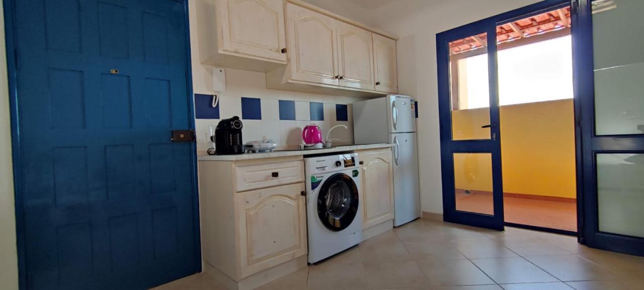Sal Service New Studio Penthouse Санта Мария Екстериор снимка